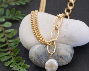 Asymmetrical Pearl Necklace - Thick Chain Necklace, Statement Necklace, Gold Necklace, Chunky Necklace, Link Chain Necklace