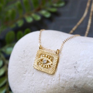 Evil Eye Halskette Gold Rechteck Evil Eye Charm Halskette Gold Halskette Auge von Nazar Anhänger Zierliche Halskette Geschenk für Sie Minimal Schmuck