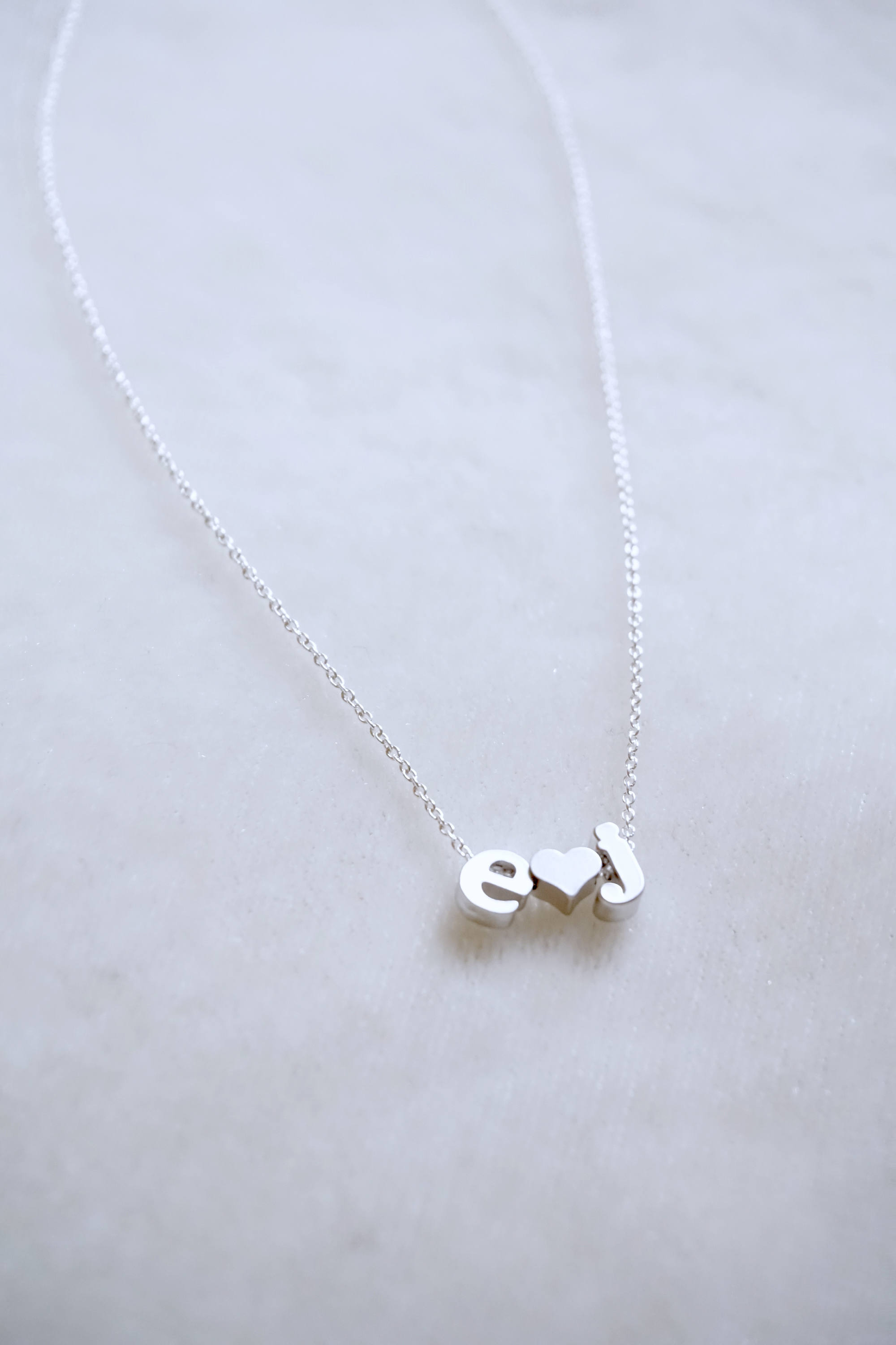 Valentines Day Gift Sieraden Kettingen Monogram- & Naamkettingen Personalized Anniversary Gift Soulmate initial necklace Couples Initial Necklace for girlfriend wife 
