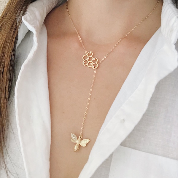 Honeycomb Bee Lariat Necklace - Gold Honeycomb Necklace, Bee Lariat, Gold Bee Necklace, Dainty Jewelry, Honeybee Necklace, Dainty