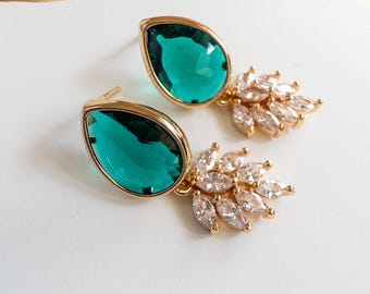 Emerald Green Crystal Earrings Gold Art Deco Statement Earrings Formal Event Jewelry Gala Earrings Evening Wear Vintage Drop Earrings
