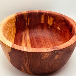 Hand-Turned Eastern Red Cedar Bowl: Aromatic Wood Catch-All (6-inch Diameter)