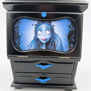 The Corpse Bride Upcycled Schmuckschatulle