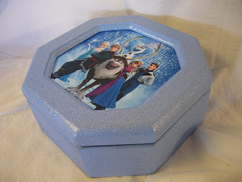 Disney/'s Frozen Anna and Elsa Upcycled Jewelry /& Trinket Box