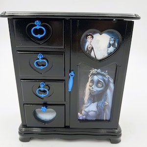 The Corpse Bride Upcycled Schmuckschatulle