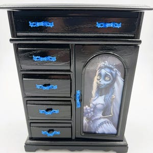 The Corpse Bride Upcycled Schmuckschatulle