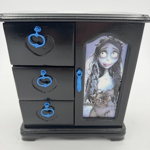 The Corpse Bride Upcycled Schmuckschatulle