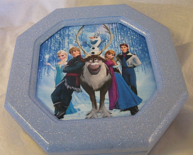 Disney/'s Frozen Anna and Elsa Upcycled Jewelry /& Trinket Box