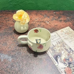 Custom Cute Tulip Pet Handmade Ceramic Mug,Custom Flowers Pet Memorial Gift,Custom Dog Ceramic Mug,Gift For Cat Owner,Birthday Gift,Pet Mug