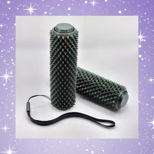 Spiky Fidget Clicker Roller ADHD Fidget Stress Relief Toy Stocking Stuffer Unique Gift Pain Stim Anxiety Relief Concentration Aid Focus Tool