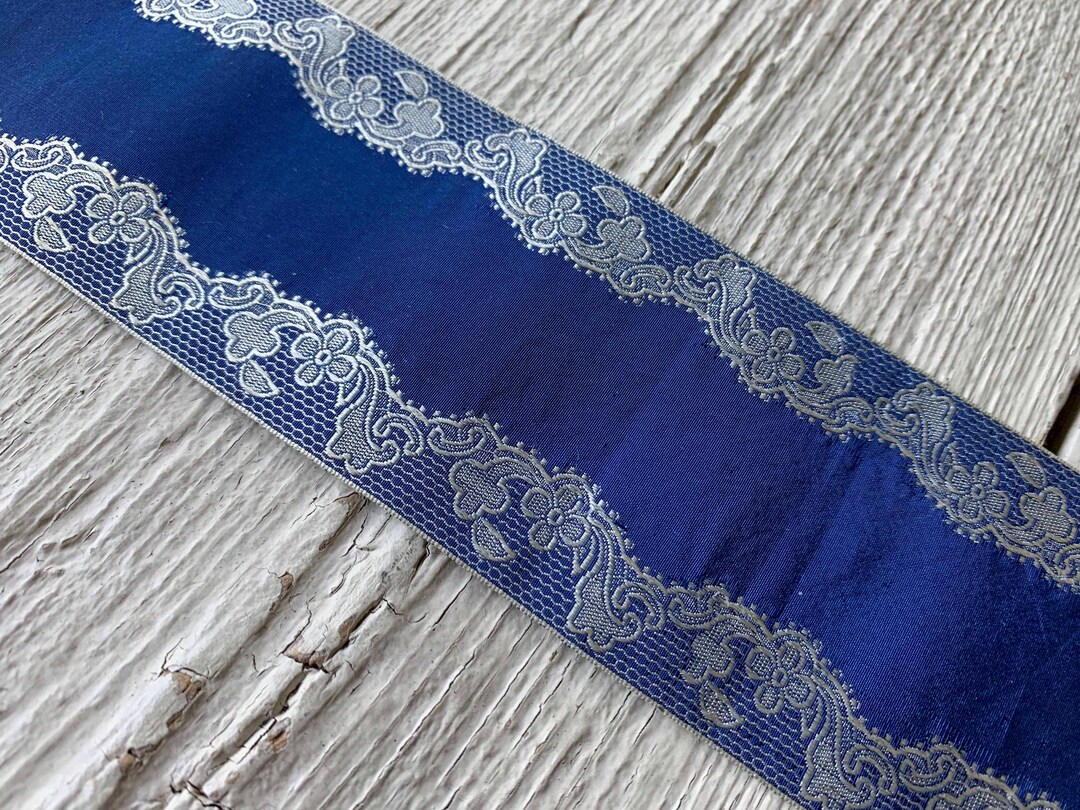 16 Inches Victorian Antique Ribbon Slight Stiffness (ref: 7700/33 Box 9 ...