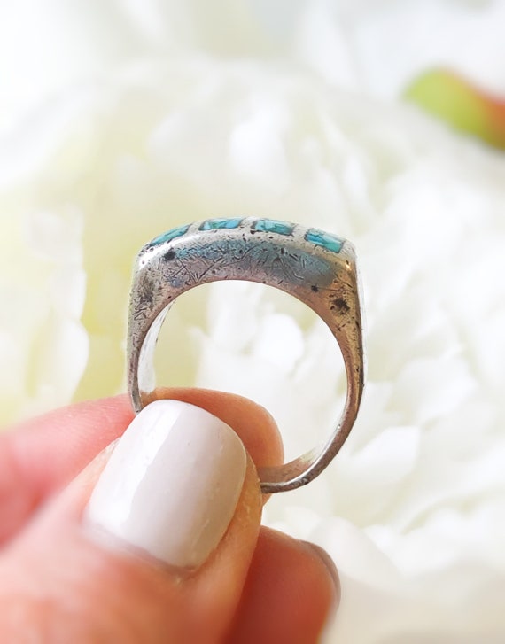 Vintage Navajo Crushed Turquoise Inlay Ring, Vint… - image 4