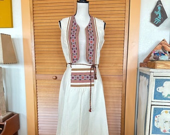 Lovely ViNTAGE CYPRUS Handicraft Service 1970’s 2 Pc SKIRT & VEST