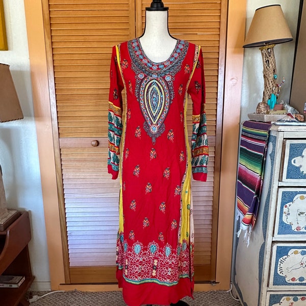 Vintage 1970s INDIA EMBROIDERED DRESS Hippie Chic Rayon Boho