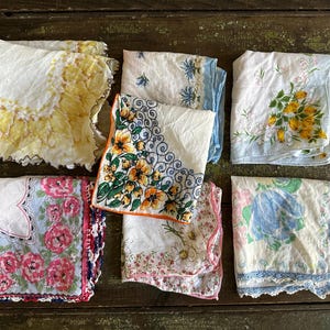 7 VINTAGE HANDKERCHIEFS 1950s Colorful Flowers Awesome FLORALS Pretty Flowers Spring Fever Allergies Hankies Hanky Cotton
