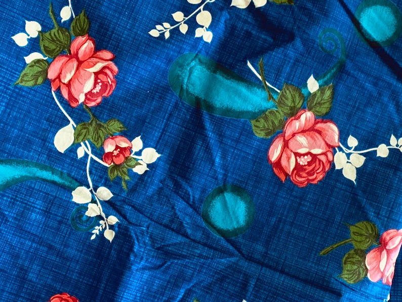 Vintage 3 Yds FABRIC ROSE PRINT Cotton 1970\u2019s Hawaiian