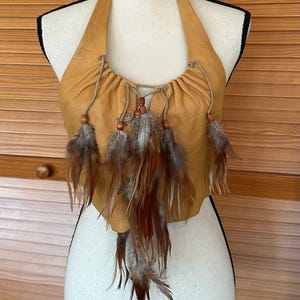 1970&#39;s ViNTAGE Hippie Rocker LEATHER HALTER W Feathers WHIPSTITCHED Gorgeous True Vintage Rock Star Top
