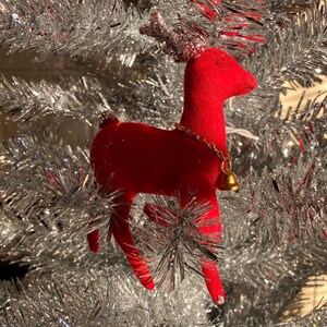 Dead deer christmas decoration Clearance