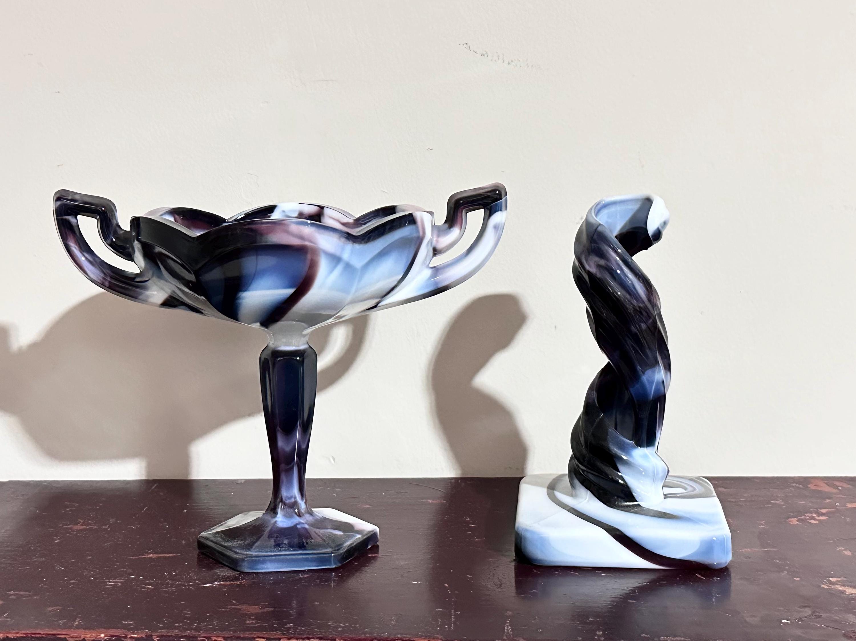 ガラス細工　キャンディディッシュボウル　WESTMORELAND GLASS Westmoreland Milk Glass Candy Dish - Etsy