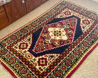 Seventies ShAG RuG! ViNTAGE Hand MaDE SKillcraft HOOKED AREA RUG Persian Style 1970’s