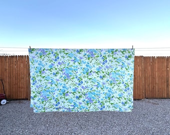 Vintage 70’s CORNFLOWER FLORAL Queen Flat Sheet
