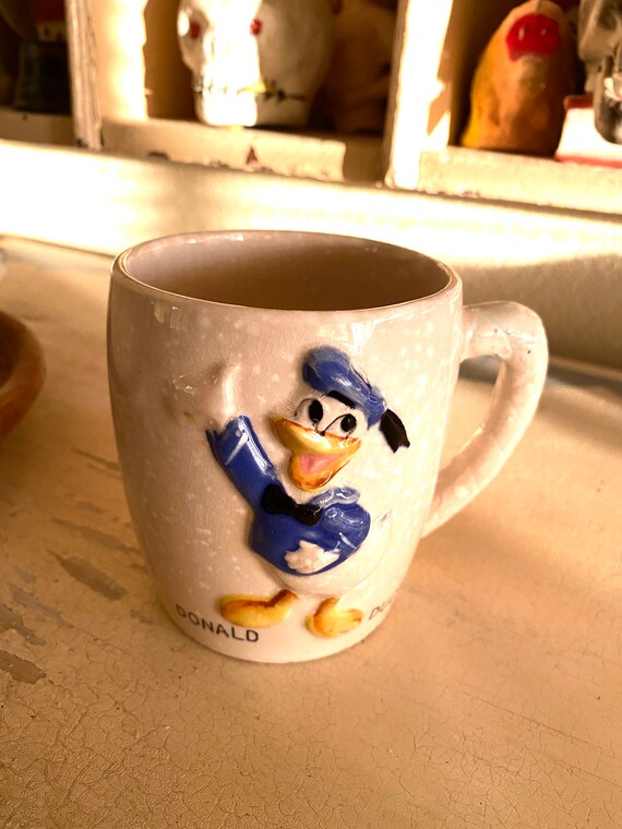 Donald Duck Brights coffee mug from our Mugs & Cups collection, Disney  collectibles and memorabilia