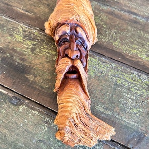 ViNTAGE WOOD Tree SPIRIT TrEE CARViNG 1983 FOLk ART OUTSiDER Wood Carved Spirit Good Luck Earth Father Wall Hanging Ferni 1983 13&quot; Long