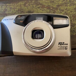 Vintage PENTAX 105G I QZ  Point & Shoot Compact 35mm ZooM Film Camera Photography Photograph Film Cameras 35 Mm