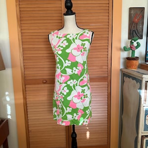Lovely VINTAGE 1960’s Tiki HAWAIIAN DRESS Peekaboo Back Sixties MoD HaWAII Polynesian Small