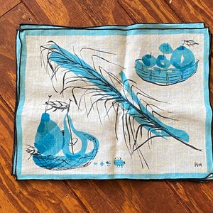 Vera Neumann Linen Napkins (Set of 4): Abstract Fruit Print, Vintage 70s Table Setting