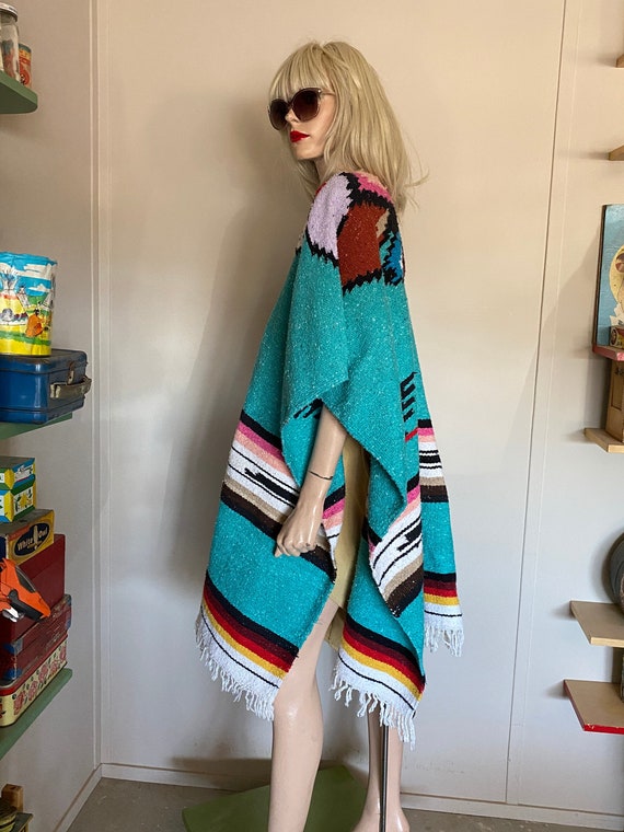 Falsa MEXICAN BLANKET PONCHO Vintage 1970s C… Gem