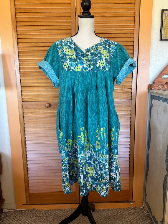 CoTTON Vintage 80s FLORAL KAFTAN DRESS Green Flowe