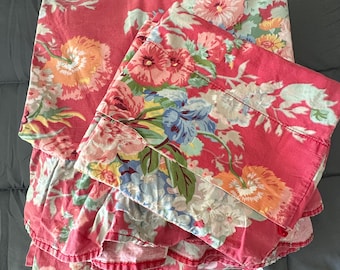 Vintage Ralph Lauren Red Floral Flat Sheet with Ruffle: Full Size Bedding
