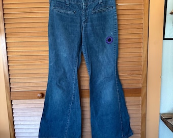 1970’s Vintage Wrangler DENIM JEANS Bell BOTTOMS 29” Waist