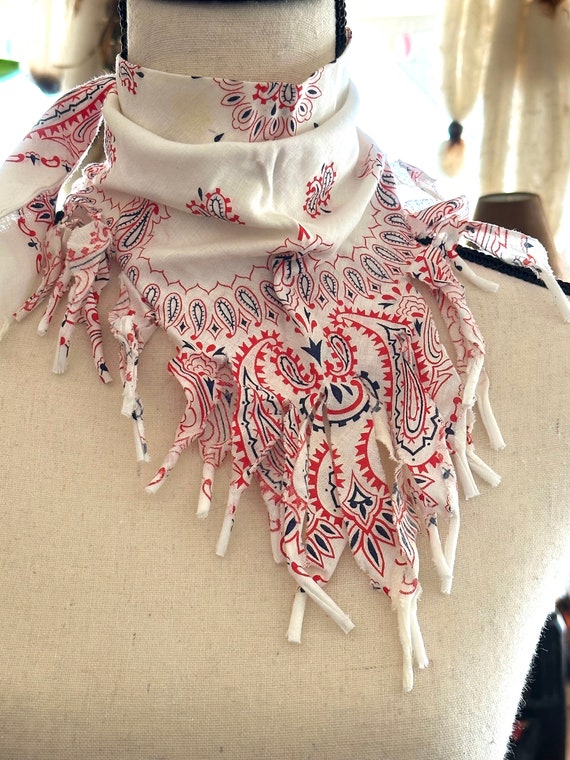 AWeSOME Vintage WHiTE BANDANA SOUTHWEST FRINGED C… - image 1