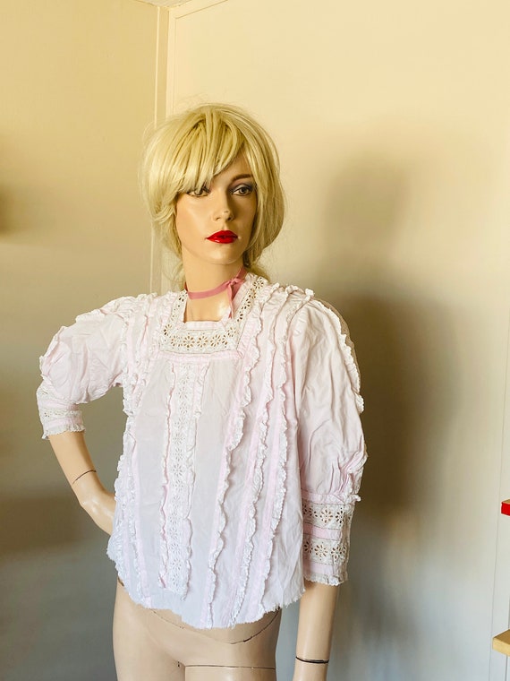 Eyelet VINTAGE 1900s VICTORIAN BLOUSE Pink Bodice