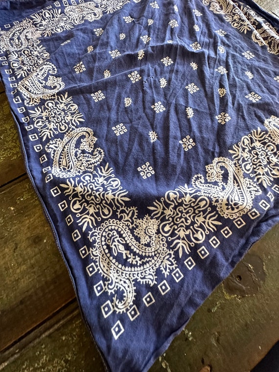 classic bandana scarf Gem