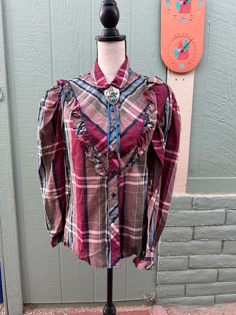 Vintage Western PLAID RUFFLED BLOUSE Puffy Sleeves L 80s image 1