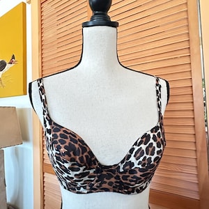 Vintage 1960s VANITY FAIR  Bra: LEOPARD Print 34 B
