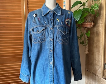 Seventies AWeSOME DENIM 70s EMBROIDERED Vintage SHIRT Jacket Hippie L Heavy weight Shirt~JacK