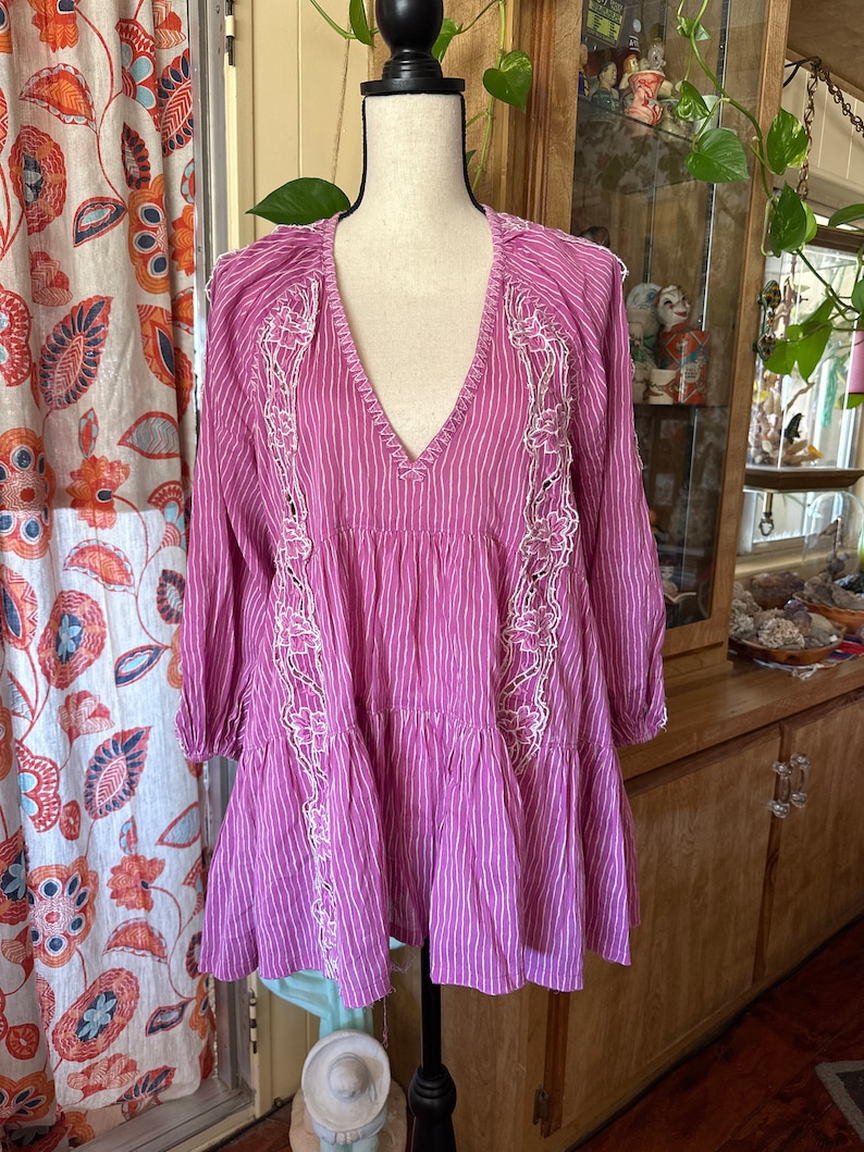 Embroidered Peasant Mini Dress: Retro Violet Cotton Blend, Free People imagen 1