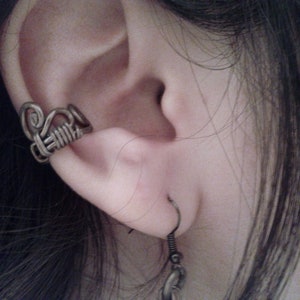 Elegant Curl Ear Cuff image 1