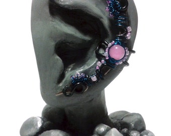 Bubblegum Phantom Ear Cuff - no piercing