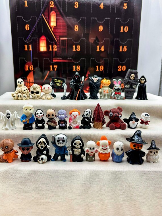 Calendrier De L'Avent Halloween 2025 - 31 Nuits D'Effroi Avec Boîte De Compte à Rebours Et 31 Figurines Effrayantes à Collectionner