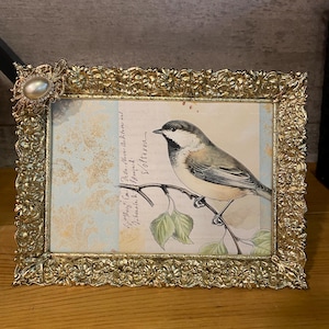 Picture Frame - 5 x 7 Vintage Metal Picture Frame