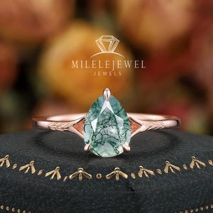 Unique Pear Shape Moss Agate Solitaire Engagement Ring Rose Gold Nature Inspired Leaf Promise Ring One Stone Anniversary Ring Gift for women