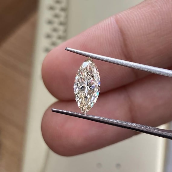 1 To 5 Carat Marquise Lab Grown Diamond, Elongated Cut, VVS2 Clarity, IGI Certified