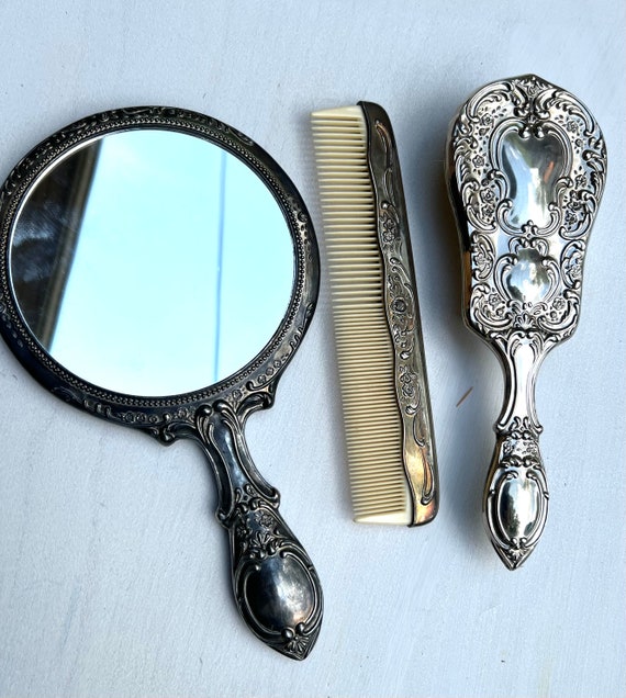 3pc Vintage Vanity Sets of Mirror, Comb and Brush/ Ladies  display picture 1