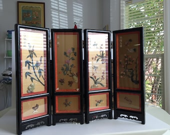 Vintage kamerscherm met 4 panelen lakkunstwerk - 18 x 6" Taiwanese Republiek China / Aziatisch gevouwen kunstdecor