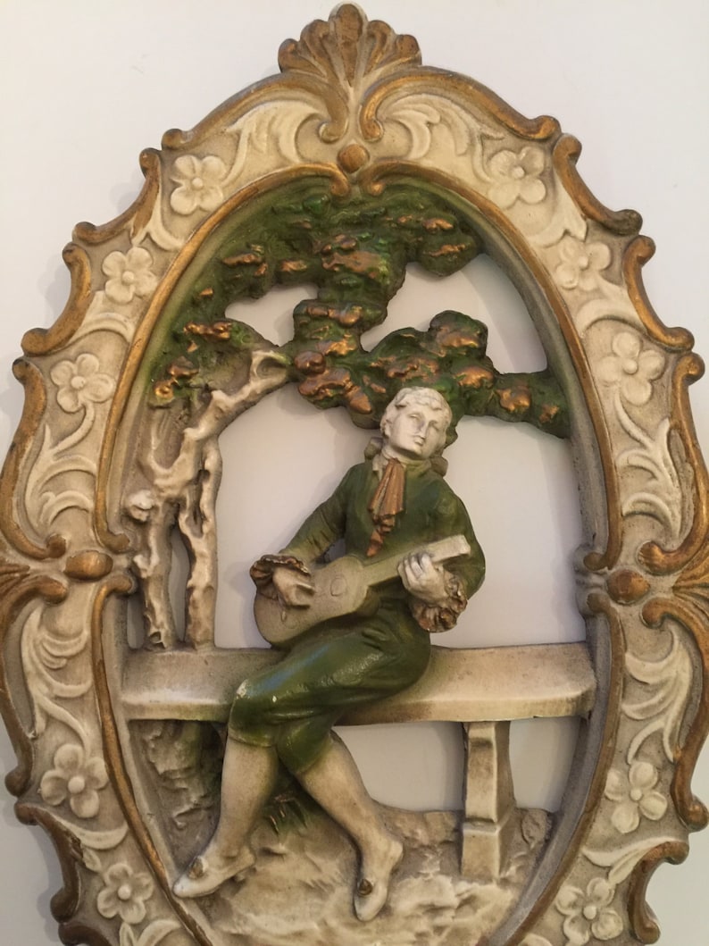 Lampe à Suspension Chérubin Art Nouveau en Bois Sculpté et Verre Givré, France, 1920 en vente sur